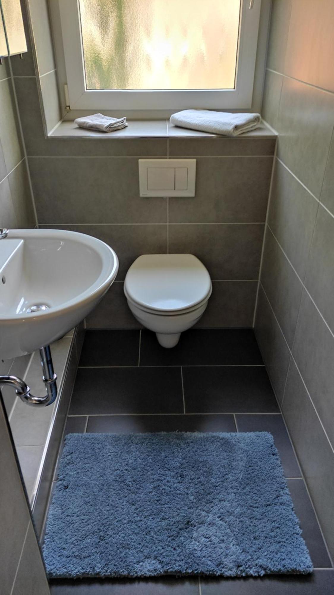 Apartment Stadtnah Und Zentral In Mit Parkplatz, Aufzug Und Balkon Oldenburg
